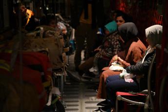 Gaza, arrivati in Italia bambini palestinesi feriti in guerra