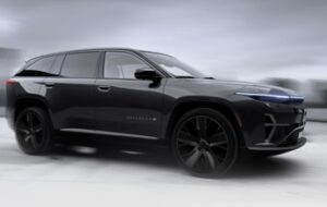Il nuovo lussuoso interno della Jeep Wagoneer S 100% elettrica