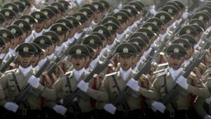 Iran avverte il ‘nemico’: “Risponderemo a qualsiasi attacco”