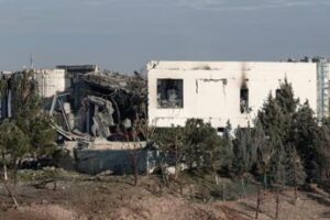 Iran bombarda l’Iraq, distrutto centro del Mossad. Abbattuti 3 droni su base Usa a Erbil