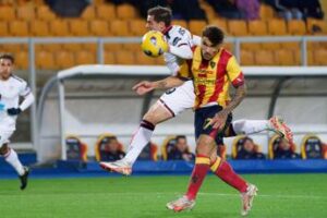 Lecce-Cagliari 1-1, Oristanio risponde a Gendrey