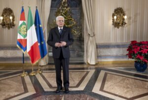 Mattarella: “Unità e partecipazione contro la violenza, creare cultura della pace”
