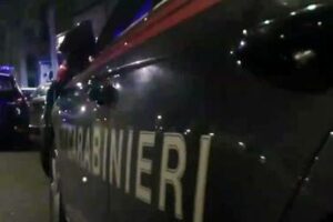 Ravenna, accoltella una donna nel suo negozio: arrestato titolare di un minimarket