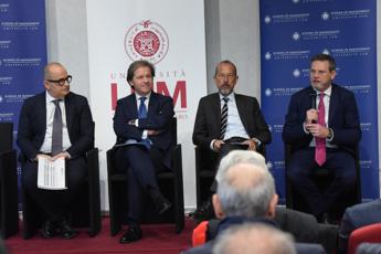 Sanità, presentato dall’ Università Lum modello per definire costo prestazione