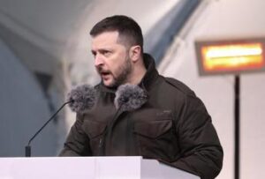 Ucraina, Zelensky avverte: “Con Putin rischio Terza Guerra mondiale”