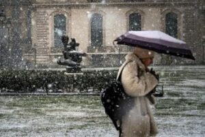 Ultime ore di bel tempo: in arrivo piogge torrenziali, neve e freddo