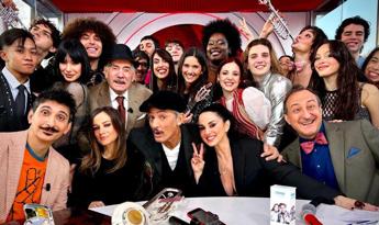 VivaRai2, l’appello di Fiorello: “Sui social diamoci tutti una calmata”