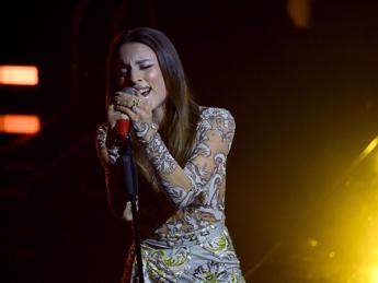 Angelina Mango raddoppia le date del tour, sold out a Roma e Napoli