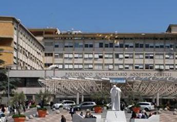 Anguillara, la bimba azzannata da cani della nonna: è in prognosi riservata