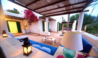 Berlusconi, venduta la villa di Lampedusa per 3 milioni