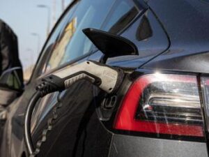 Bonus colonnine elettriche, al via le domande: come fare richiesta