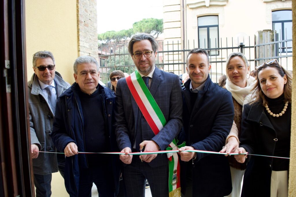 Roseto, taglio del nastro per il coworking del sociale