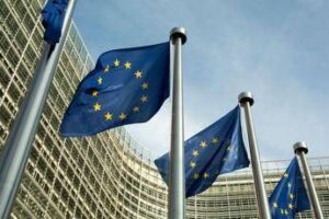Dazi, settimana decisiva per l’Europa. Meloni giovedì da Trump