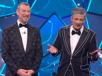 Fiorello: “Amadeus ultimo Sanremo, il figlio deve tornare a scuola”
