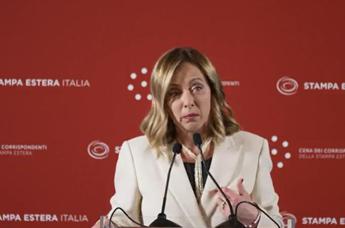 Giorgia Meloni: “Abbiamo perso in Sardegna, è Quaresima e non posso bere…”