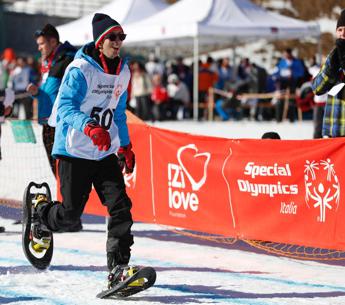 I dipendenti Snaitech in pista con gli atleti di Special Olympics Italia