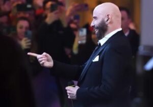 John Travolta e ‘caso scarpe’ a Sanremo, Rai pronta a azione legale