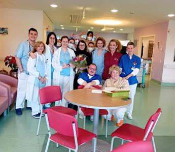 Malattie rare, 42enne salvata da cura ‘per bimbi’ non approvata in Europa