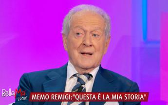 Memo Remigi torna in Rai a Bella Ma’: “Chiedo scusa, mai mancare di rispetto alle donne”