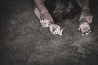 Milano, abusa di una studentessa americana nel parcheggio di un locale: arrestato italiano