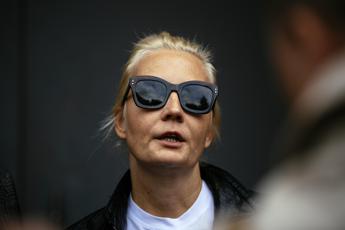 Navalny, il messaggio della moglie Yulia: “Grazie per 26 anni di assoluta felicità”