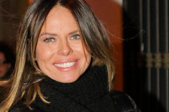 Paola Perego torna in tv: “Da domenica di nuovo in diretta”