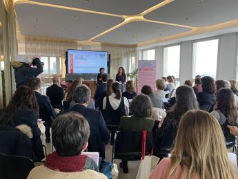 Pari opportunità: Coop rilancia la sua campagna ‘Close the Gap. Riduciamo le differenze’