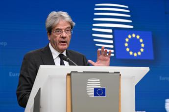 Pil, Ue taglia stime crescita Eurozona e Italia
