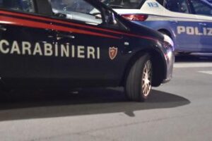 Pisa, padre rapisce figlio neonato e fugge: ricerche in corso