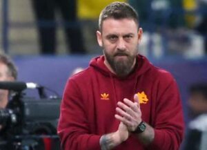Roma-Lazio, De Rossi: “Tranquillo per derby, c’è voglia di rivalsa”