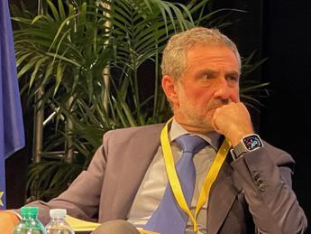 Sanità, Cicchetti (dg programmazione Ministero): “Digitale non sostituisce contatto con cittadini”