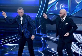 Sanremo 2024, cachet da 200mila euro per John Travolta