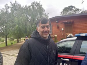 Strage Cutro, il dramma di un sopravvissuto: “Ho perso moglie e tre figli”