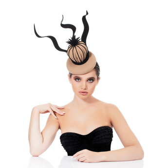 “The Queen’s Hat”: celebra il mito universale del Cappello a Milano