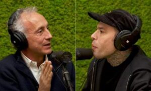 Travaglio-Fedez, lo scontro: “Selvaggia Lucarelli ha trasformato Chiara Ferragni in Wanna Marchi”