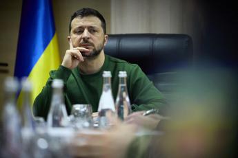Zelensky: “Nato ha difeso Israele, Ucraina si difende da sola”