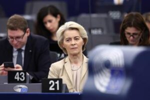 Aiuti Ue a Gaza via mare da Cipro, l’annuncio di von der Leyen