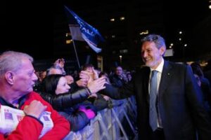 Elezioni Abruzzo, Marsilio confermato governatore. Meloni: “Non tradiremo fiducia”