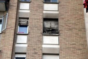 Incendio in casa a Bologna, morti mamma e tre bimbi