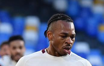 Insulti razzisti tra giocatori, da Mawuli a Obi i precedenti sul campo