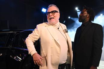 Lo zio di Kate Middleton contro Harry: “Sta dando la famiglia in pasto ai lupi”