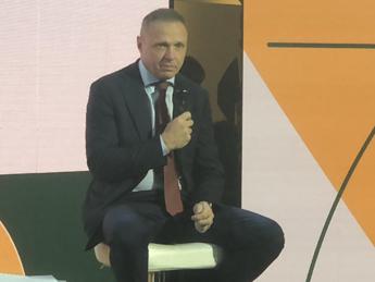 McDonald’s, Lollobrigida: “Pere italiane nel menu valorizzano e aiutano produzione qualità”