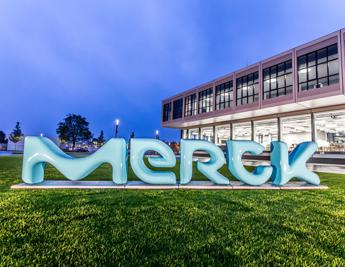 Merck, comprovata resilienza nell’anno di transizione 2023