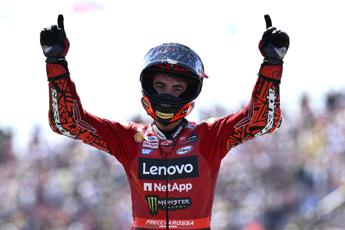 MotoGp, Bagnaia rinnova con Ducati fino al 2026