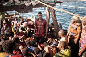 Oscar 2024, gaffe del Televideo: film Garrone ispirato a Schettino e alla Costa Concordia