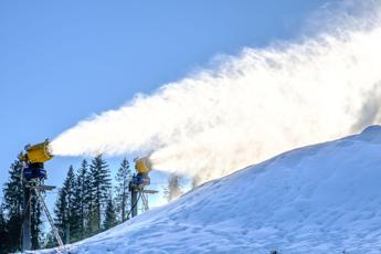 Quanto inquina produrre la neve artificiale?
