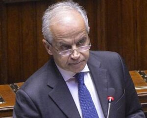 Terrorismo, Piantedosi: “Oltre 28mila obiettivi sensibili in Italia”