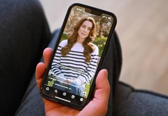 Tumori, Aimac: ‘”Outing Kate darà forza a tante donne ora meno sole”