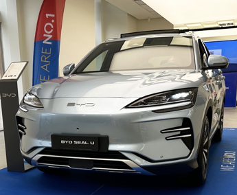 BYD SEAL U debutta alla Milano Design Week 2024