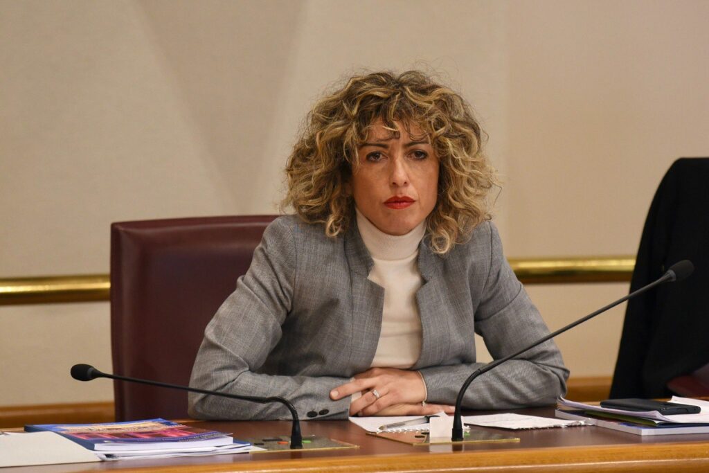 Alessandrini (M5S): caccia al cervo non risolverà il problema dei danni all’agricoltura